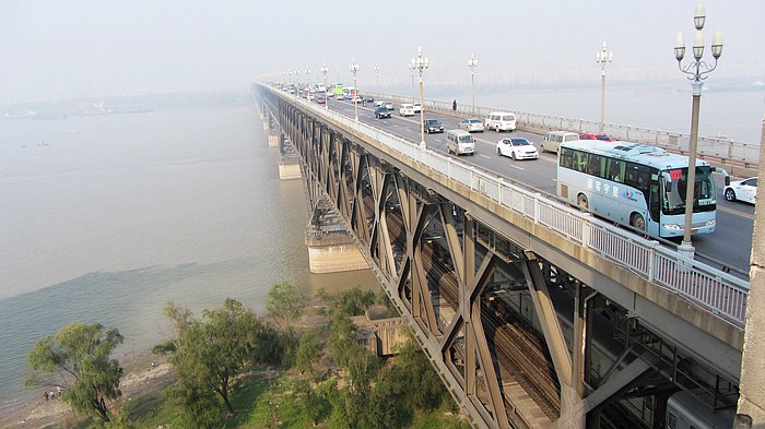 南京笫一座大桥.jpg